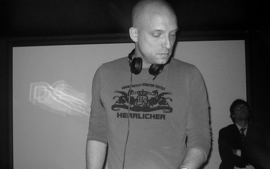 DJ Tomcraft beim Auflegen