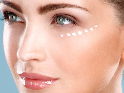 Anti-Aging: Diese Augenpflege sorgt für ein doppeltes Lifting