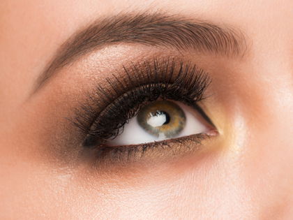 Mascara: Diese vulkanische Wimperntusche erhält jede Wimpern dramatisches Volumen
