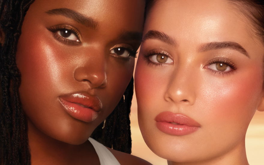 Blush für Wangen und Lippen