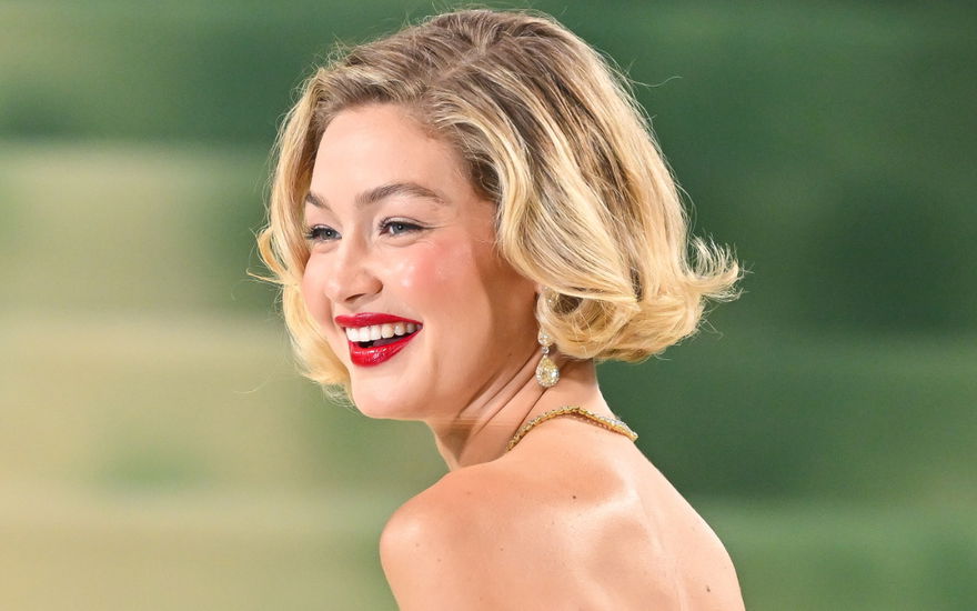 Gigi Hadid mit Blush