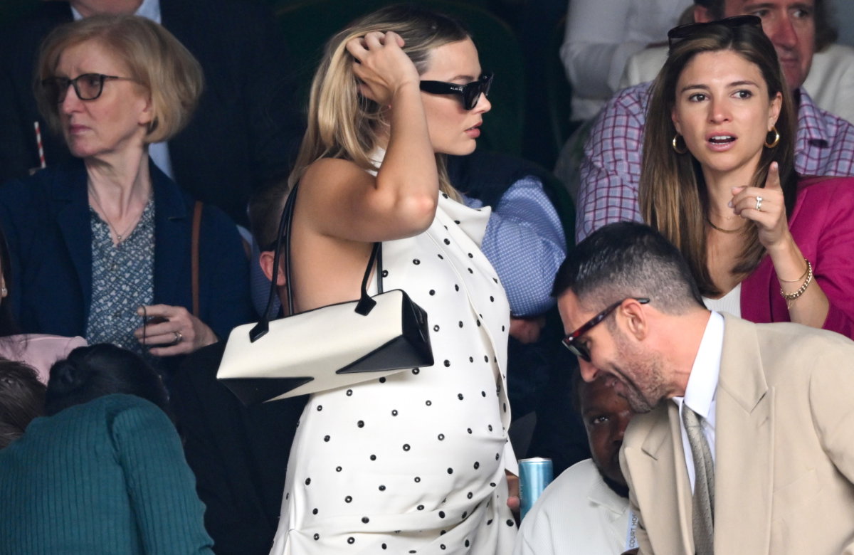 Margot Robbie in Wimbledon mit Babybauch