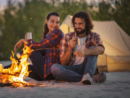 Campen gegen Alltagsstress: So wird der Trip komfortabel