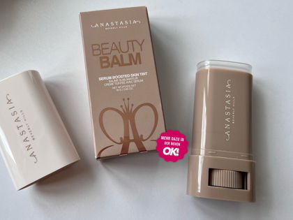 OK! Test: Diese BB Cream in praktischer Stiftform pflegt die Haut wie ein Peptid-Serum