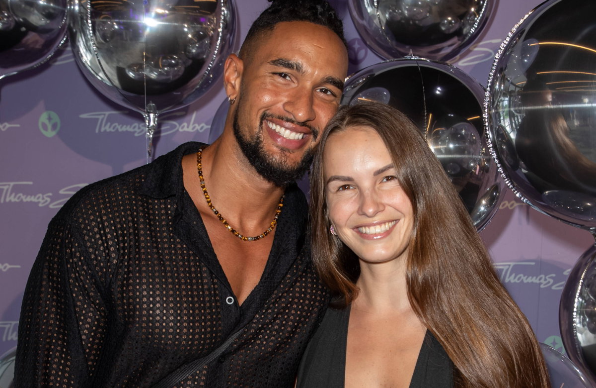David Jackson und Lisa Mieschke Arm in Arm