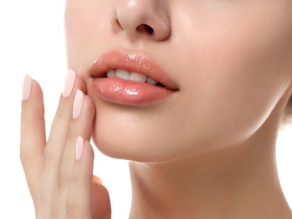 Laut Experten: Diese 2 Drogerie-Produkte ersetzen jeden Lip Filler