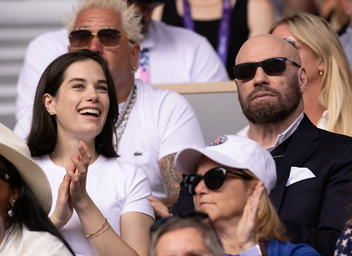 John Travolta und seine Tochter Ella Bleu Travolta bei Olympia 2024