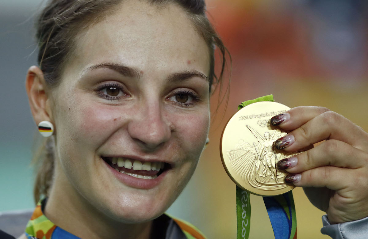 Kristina Vogel mit der Gold-Medaille bei den Olympischen Spielen in Rio