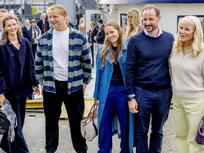 Mette-Marit: Sohn Sverre Magnus zeigt auf Märtha Louises Hochzeit seine Freundin