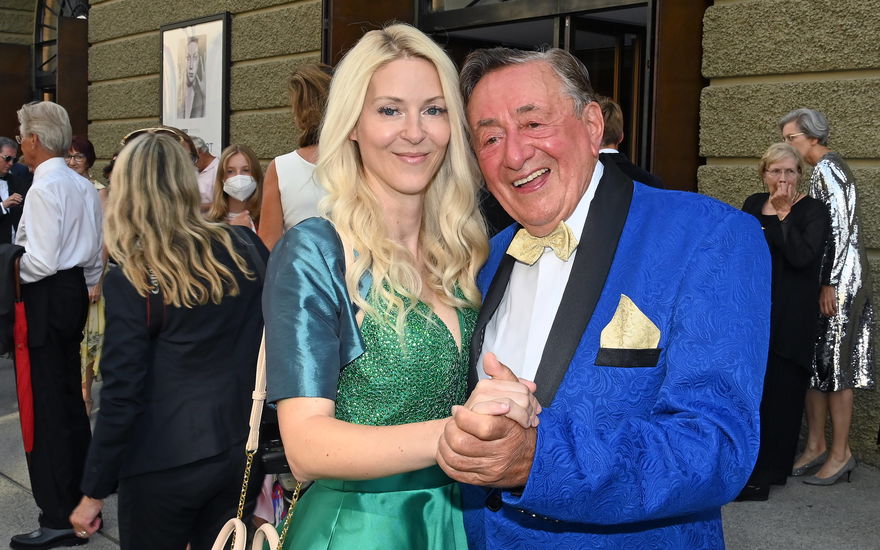 Simone Reiländer und Richard Lugner im Juli 2021