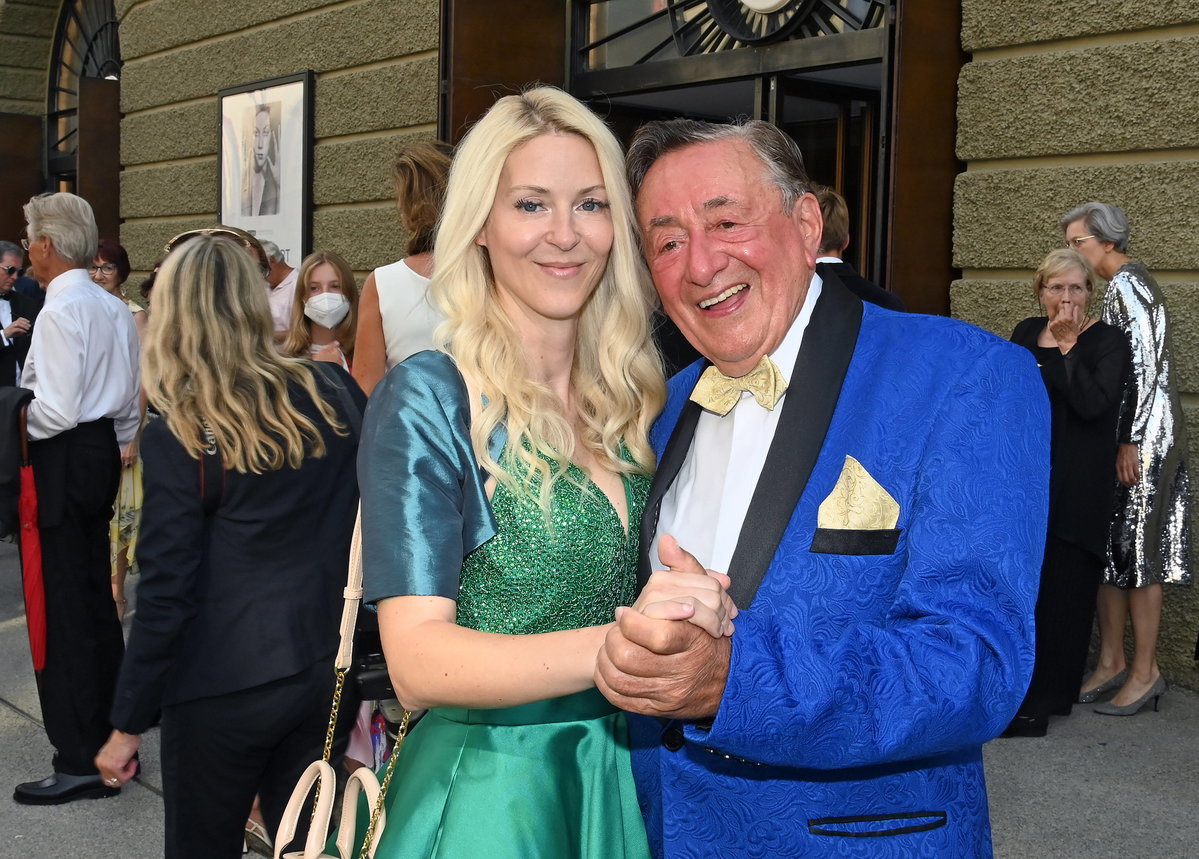 Simone Reiländer und Richard Lugner im Juli 2021