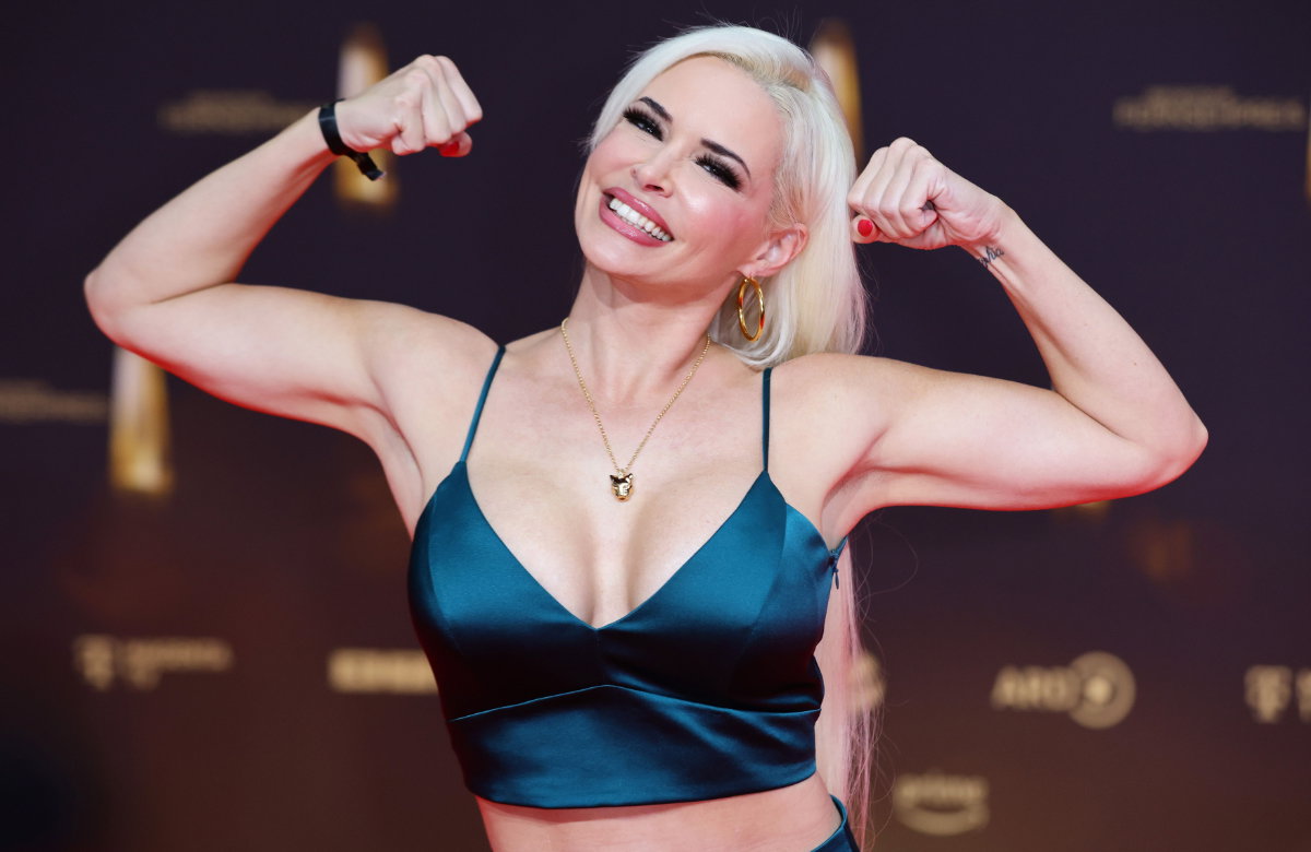 Daniela Katzenberger zeigt ihren Bizeps
