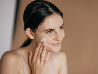 Anti-Aging: Diese Drogerie-Creme reduziert Falten der vergangenen 7 Jahre