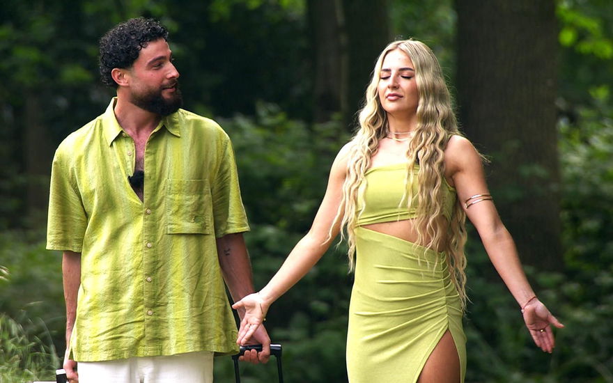Umut und Emma ziehen ins "Sommerhaus der Stars"