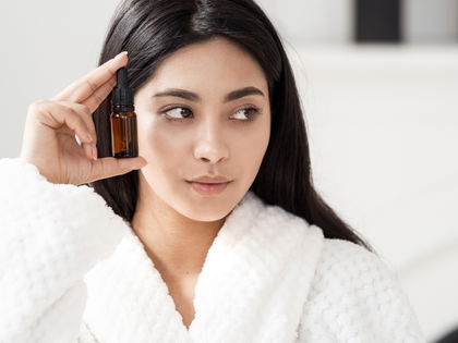 Anti-Aging-Booster: Dieses Serum glättet Falten um 94% dank 6-facher Hyaluronsäure