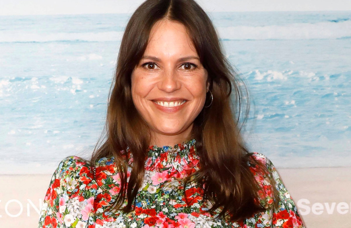 Birthe Wolter lacht