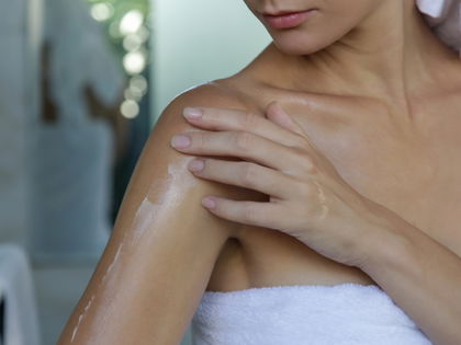 Hautpflege für den Body: Dieses Körperöl unterstützt die Regeneration der Haut