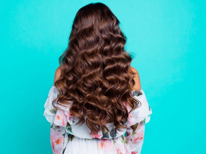 Statt Lockenstab: Hairstylisten schwören auf Welleneisen