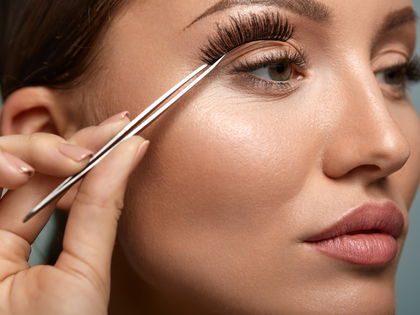 Laut Social Media: Die Wimpernextensions von AYLASHES halten bis zu 7 Tage
