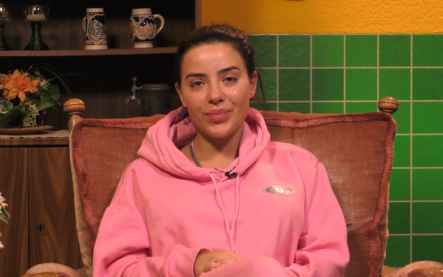 Leyla Lahouar weint bei "Promi Big Brother" wegen Elena Miras