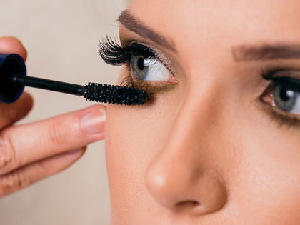 Mascara: Diese 9-Euro-Wimperntusche sorgt für unvergessliches Volumen und mehr Schwung