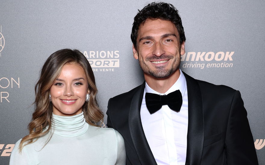 Nicola Cavanis und Mats Hummels posieren zusammen