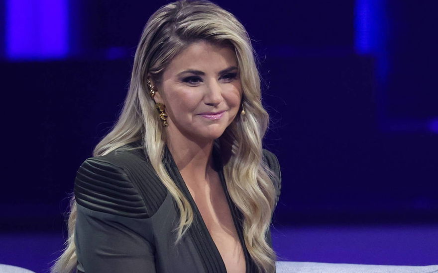 Beatrice Egli nachdenklich