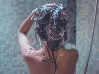 Shampoo mit Panthenol: Verbessert die Elastizität, Geschmeidigkeit und den Glanz der Haare
