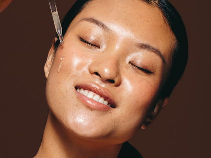 Anti-Aging: Dieses Serum ist die magische Lösung gegen Mimikfalten
