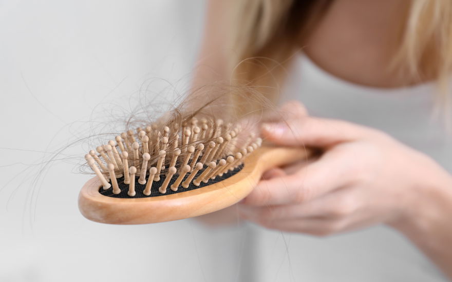 Bürste mit Haaren