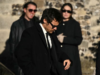 Liam Paynes Beerdigung: Herzzerreißend! Harry Styles kämpft vor Kirche mit den Tränen