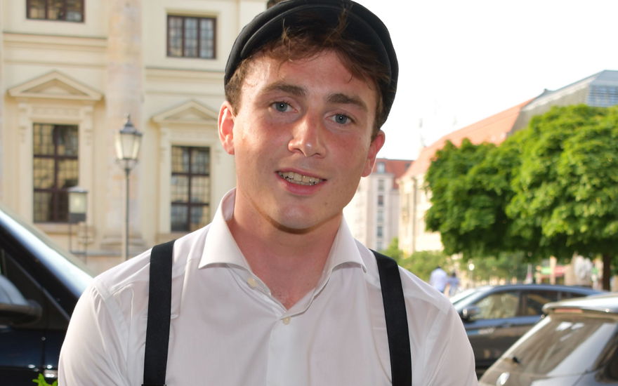 Justus Johanssen lächelt