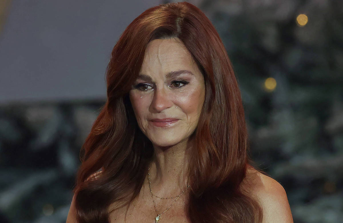 Andrea Berg weint