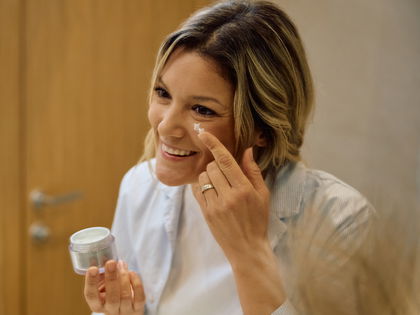 Anti-Aging: Diese Tagescreme bekämpft die Hautalterung mit Bio-Karotte und Vitamin F