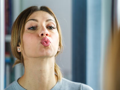 Gesichts-Fitness: In 5 Minuten zu weniger Falten