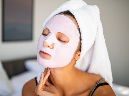 Hype um Gesichtsmaske: Über 40.000 User schwören auf diese Intensivpflege