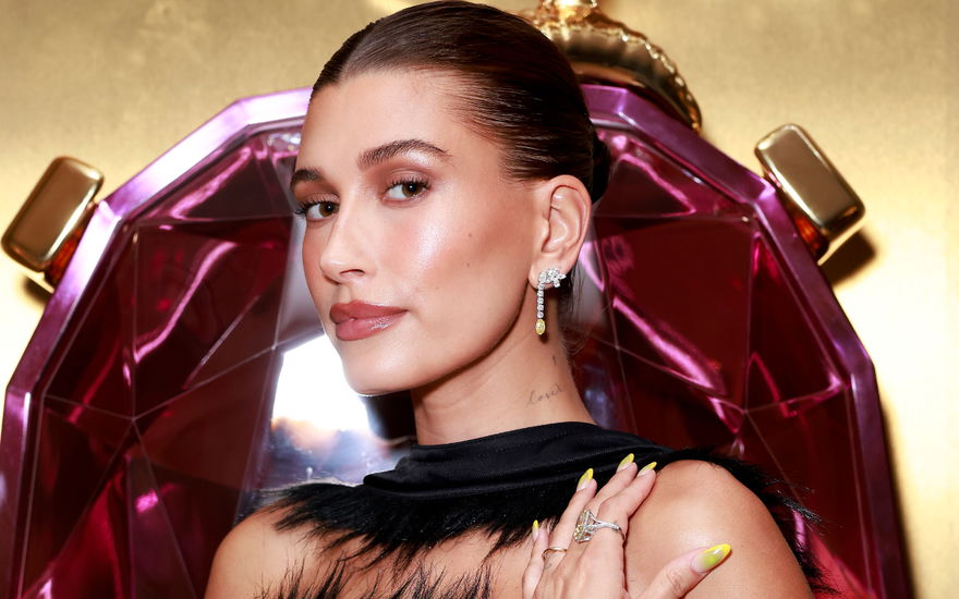 Hailey Bieber Glow