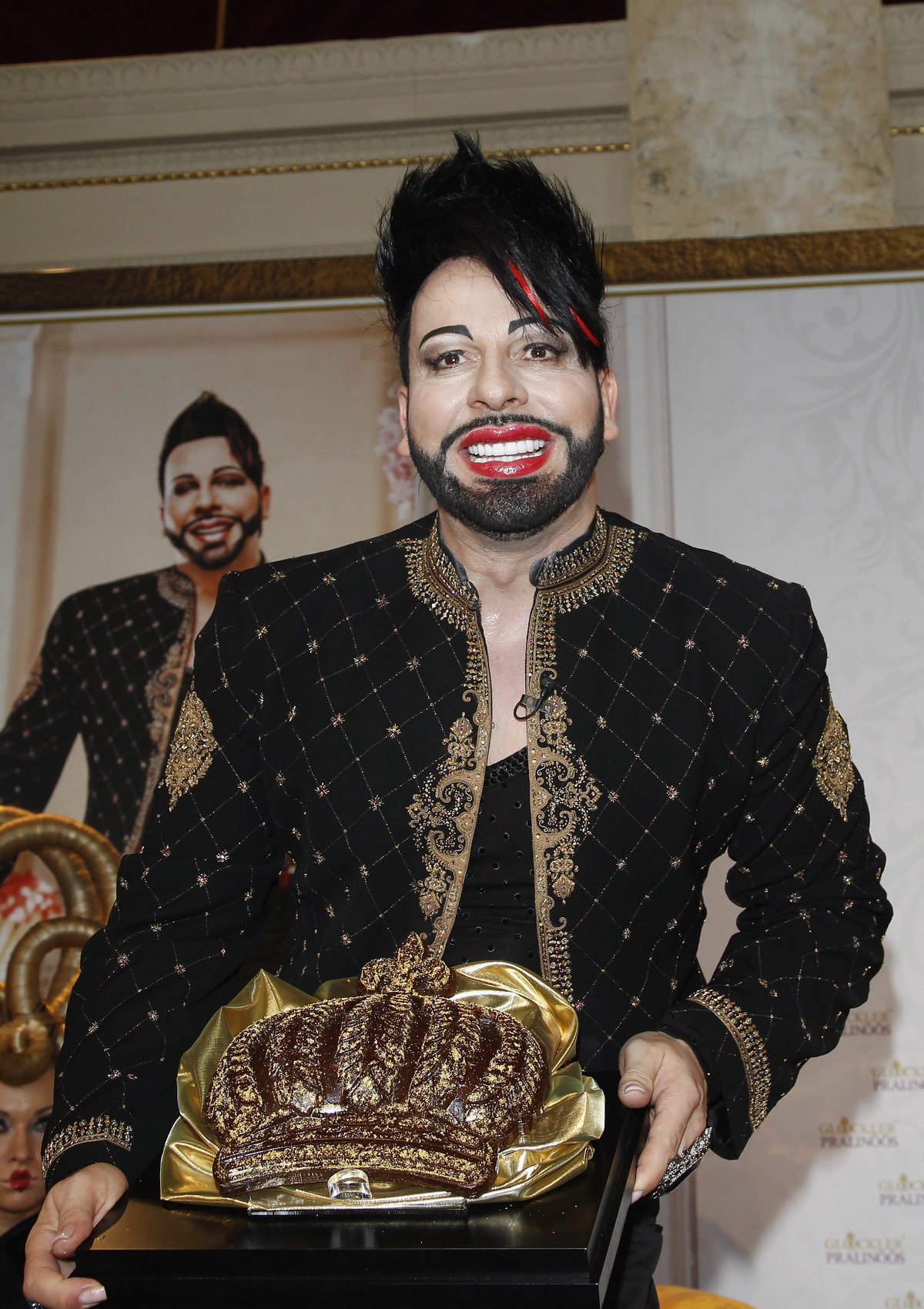 Harald Glööckler mit roten Lippen im Jahr 2012