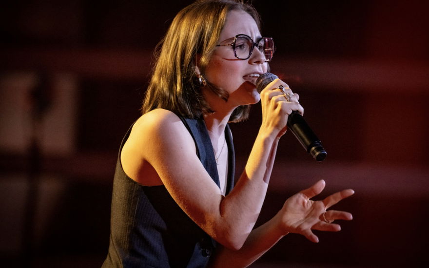 Jenny Hohlbein singt bei "The Voice of Germany"