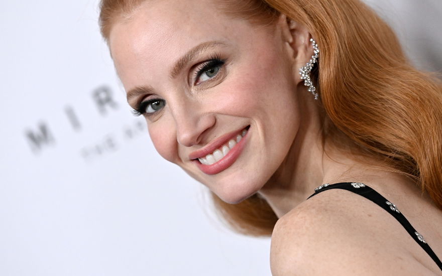 Jessica Chastain stahlt