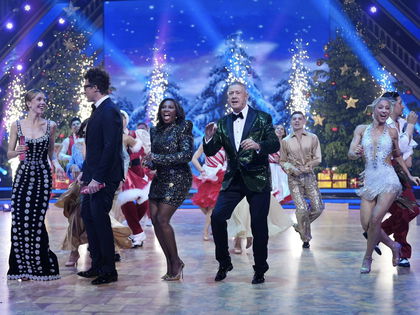 "Let's Dance": Fans toben nach Weihnachtsspecial wegen Kathrin Menzinger & René Casselly