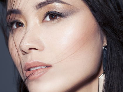 Last-Minute-Make-up: Wir feiern mit Mixed Metals ins neue Jahr