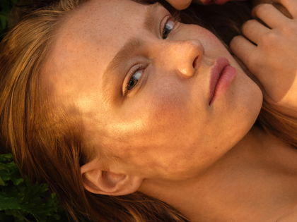 Hautpflege-Trend: Mit diesem Öl-Spray erhältst du ultra-leicht noch mehr Glow