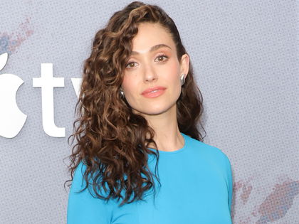 Haarpflege: Mit diesem 7-Euro-Elixier bekommst du Traumlocken wie Emmy Rossum