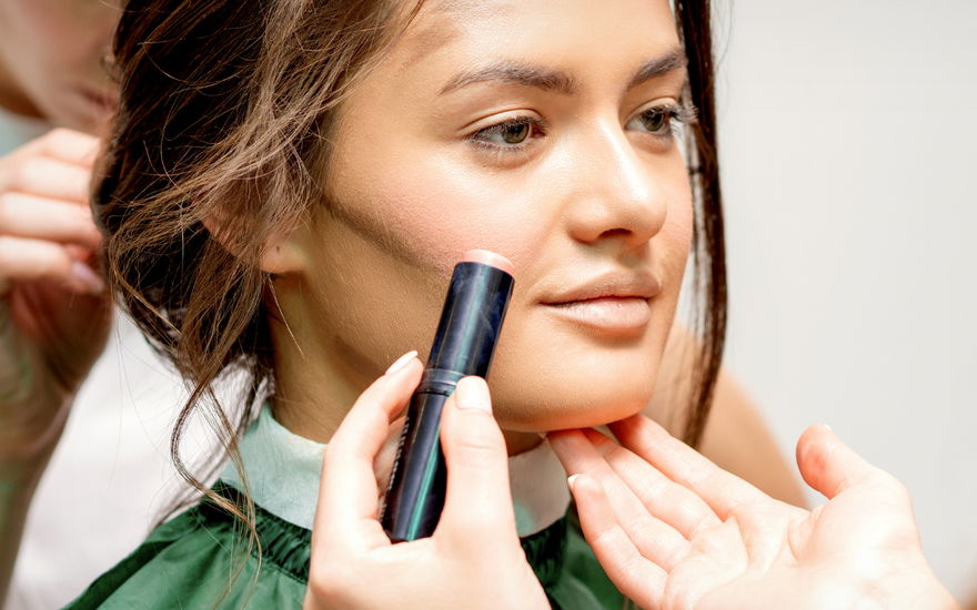 Frau Contouring