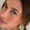TikTok-Hype: User lieben dieses virale Beauty-Tool von Hailey Bieber
