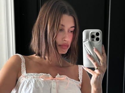 Laut Hailey Bieber: Diese Lip Combo ist 2025 total angesagt