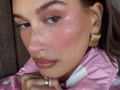 Beauty-Trend 2025: Dank Hailey Bieber geht diese Mascara bei TikTok viral