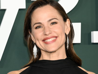 Anti-Aging: Jennifer Garner schwört auf diesen Retinol-Bestseller von Rossmann