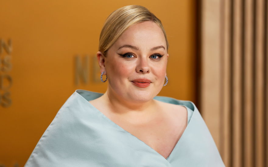 nicola_coughlan strahlt